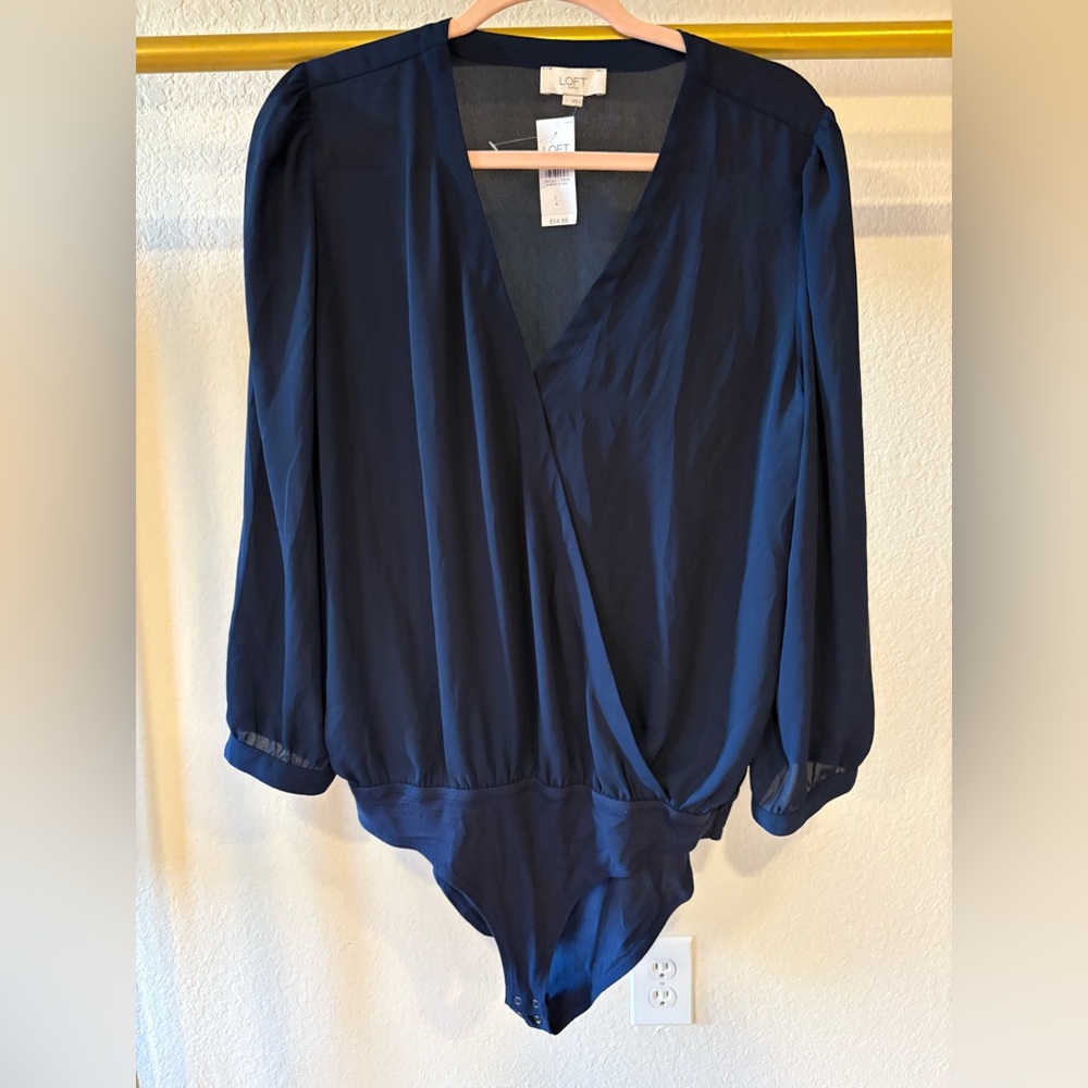 Women’s LOFT navy blue surplice long sleeve bodysuit, thong style, large NWT